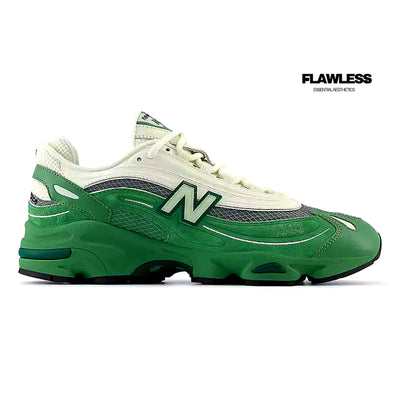NEW BALANCE 1000 SNEAKERS