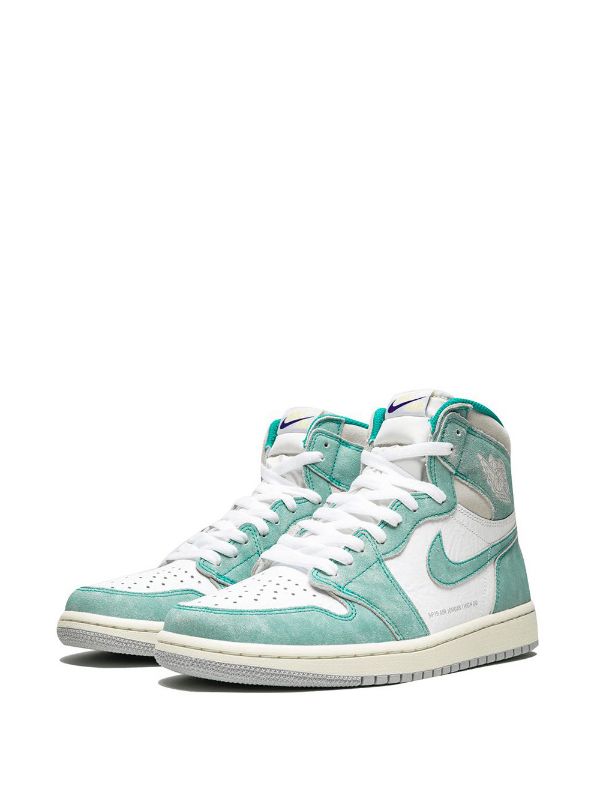 Air Jordan 1 Retro High OG "Turbo Green"