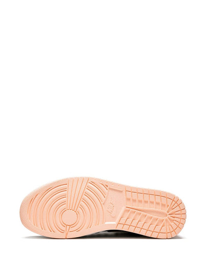 Air Jordan 1 Retro High OG "Crimson Tint"