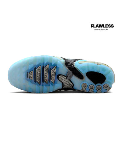 Nike Air Max Plus Drift "Light Smoke"
