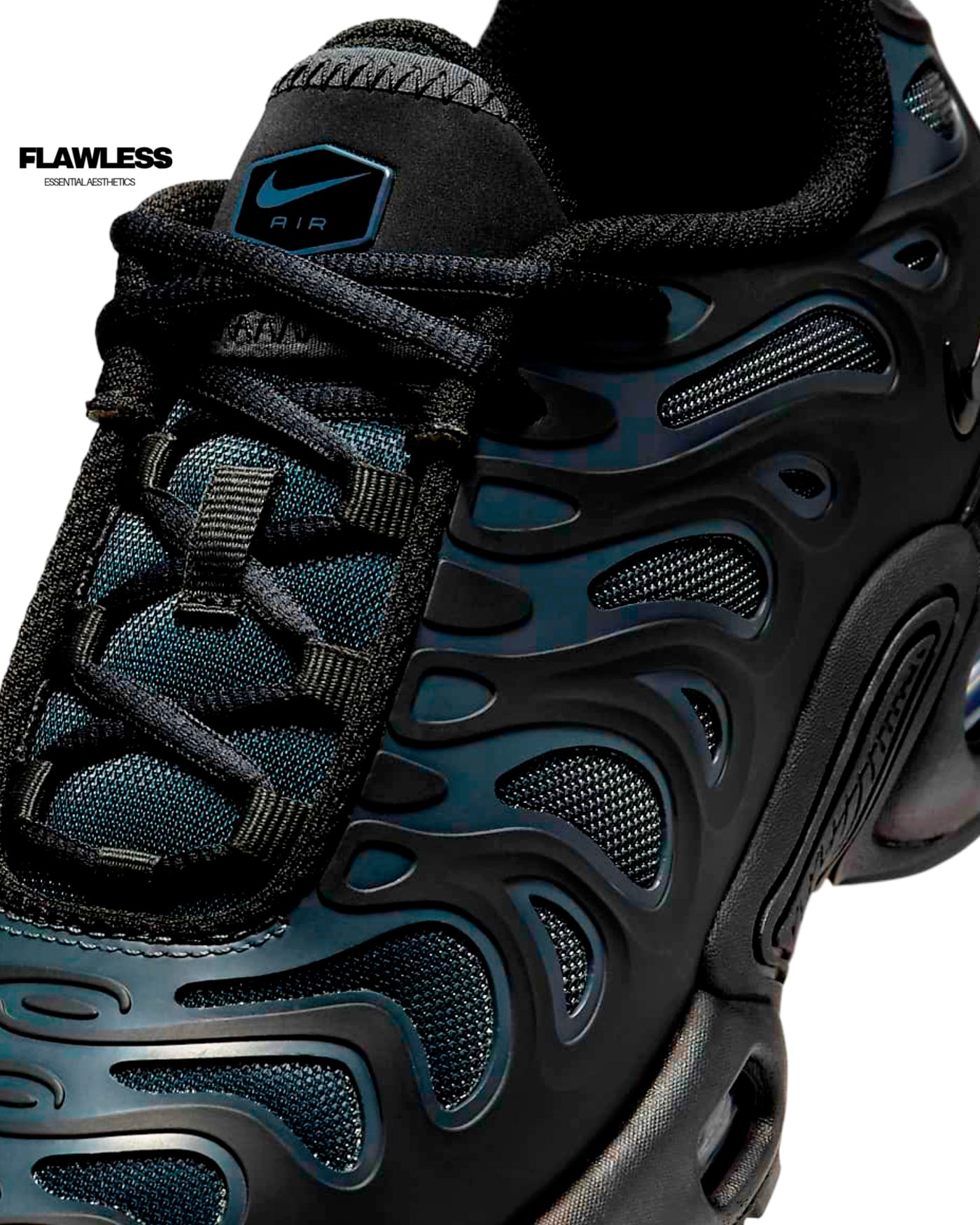Nike Air Max Plus Drift "All Black"
