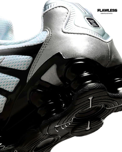 Nike Shox TL "Black and White"