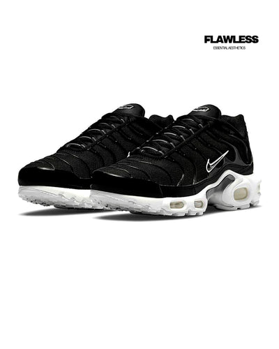 Nike Air Max Plus Tn "Black and White"