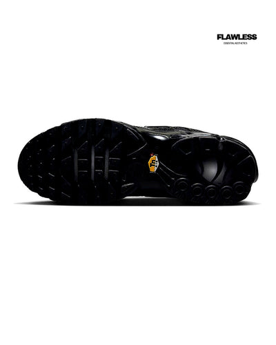 Air Max Plus "Triple Black"