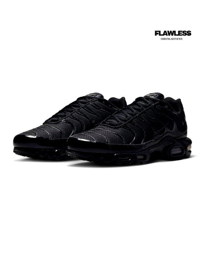 Air Max Plus "Triple Black"
