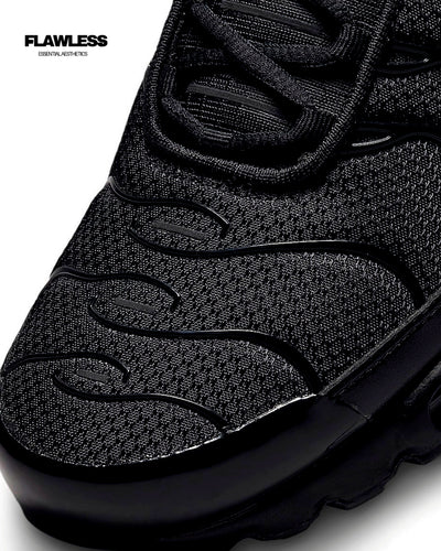 Air Max Plus "Triple Black"