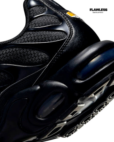 Air Max Plus "Triple Black"