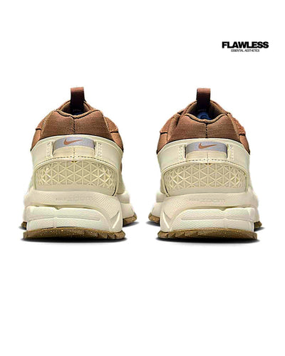 Nike Zoom Vomero Roam "Light Bone"