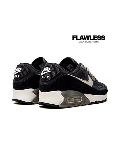 Nike Air Max 90 "Off Noir"