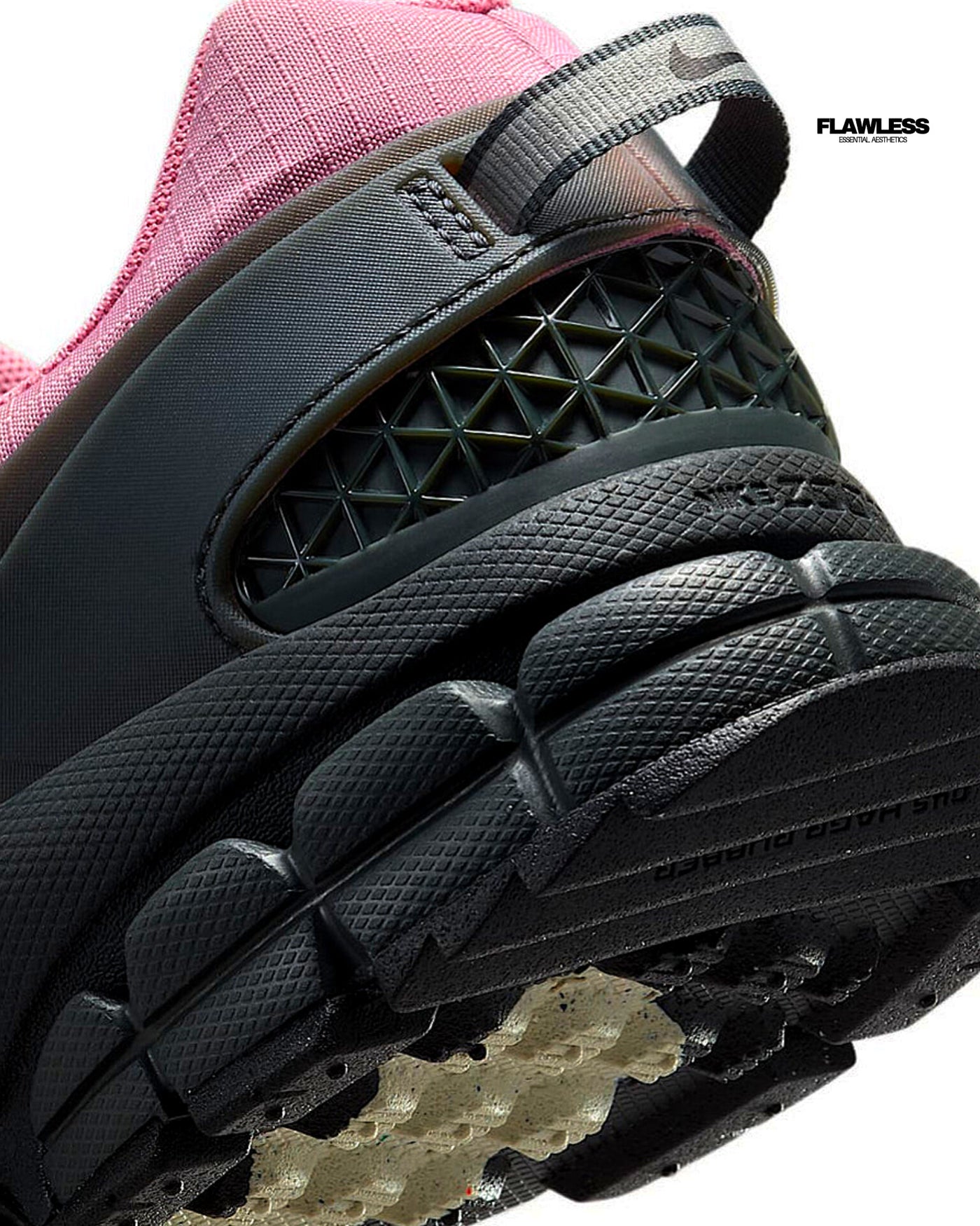 Nike Zoom Vomero Roam "Pink"