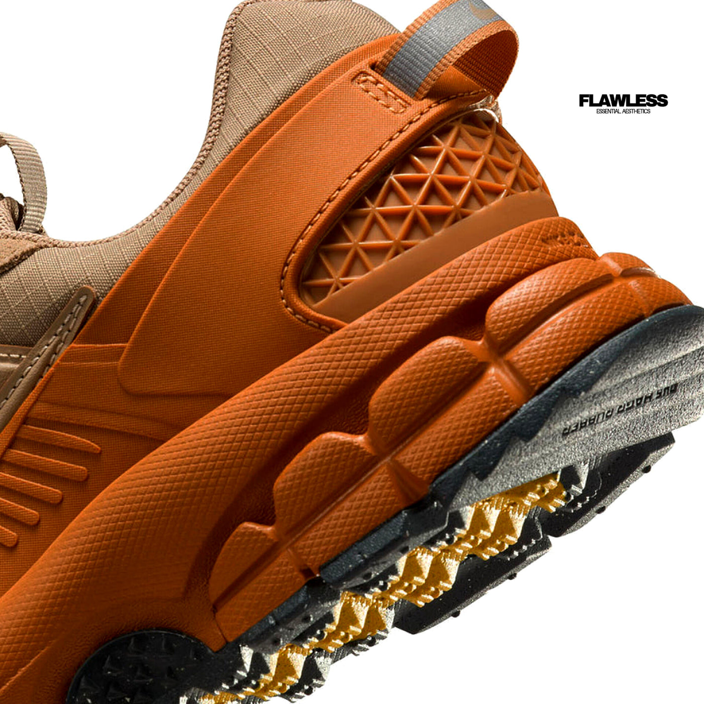 Nike Zoom Vomero Roam "Flax"