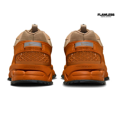 Nike Zoom Vomero Roam "Flax"