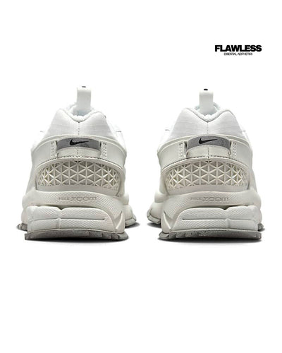 Nike Zoom Vomero Roam "White"