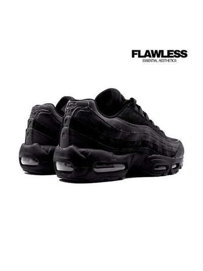 Nike Air Max 95 "Triple Black"