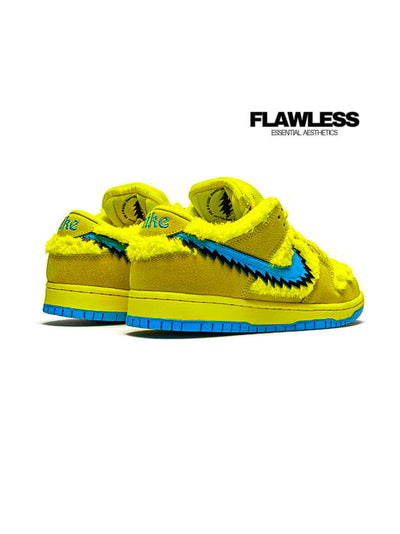 Nike x Grateful Dead SB Dunk Low "Yellow Bear"