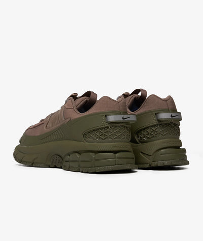 Nike Zoom Vomero Roam "Army Green"