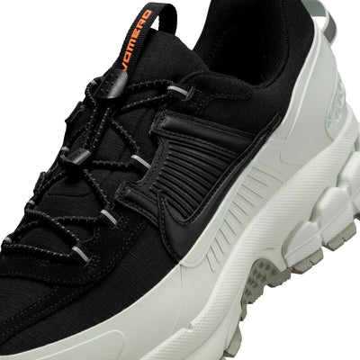 Nike Zoom Vomero Roam "Black Light Silver"