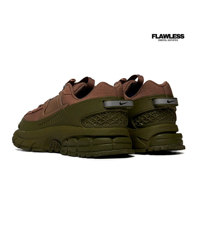 Nike Zoom Vomero Roam "Army Green"