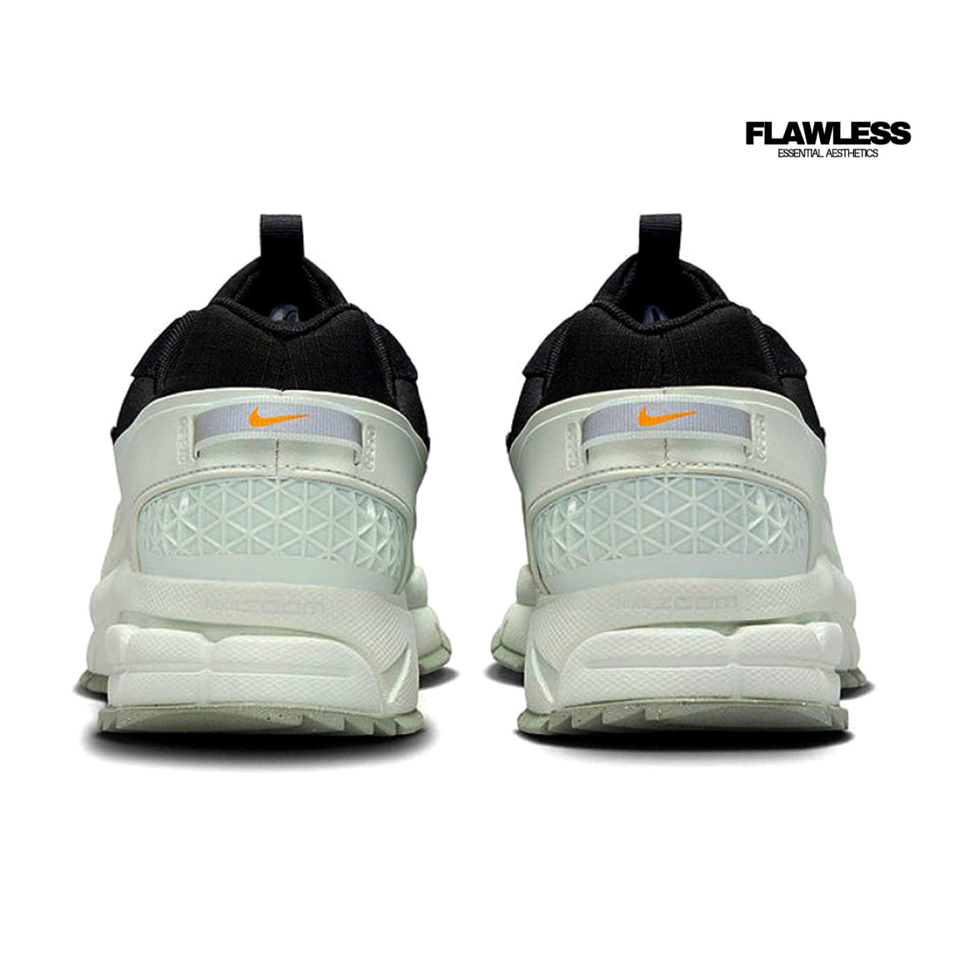 Nike Zoom Vomero Roam "Black Light Silver"