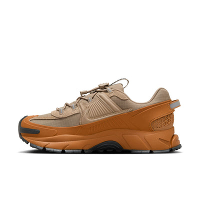 Nike Zoom Vomero Roam "Flax"
