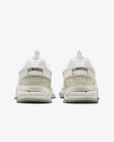 Nike Zoom Vomero Roam "White"