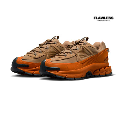 Nike Zoom Vomero Roam "Flax"